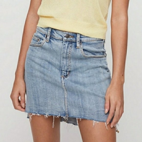 Aritzia Dresses & Skirts - Wilfrid Free Denim Skirt